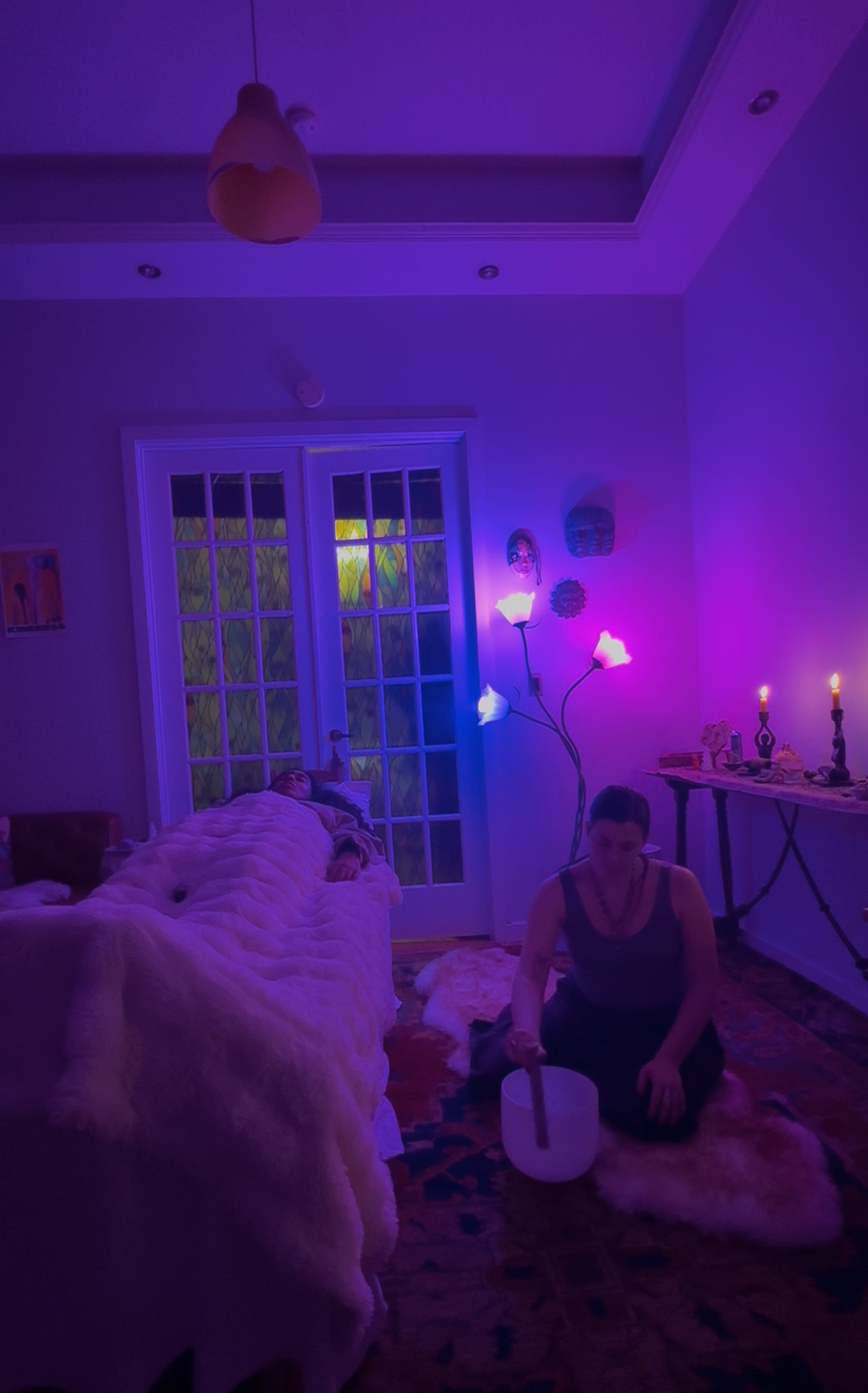 Taylor with crystal sound bowl